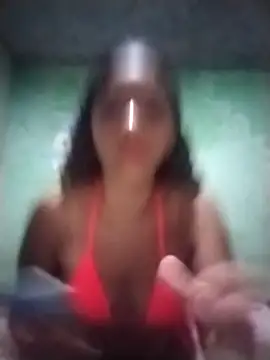 YuliBrayan online show from May 17, 2026, 5:46 pm