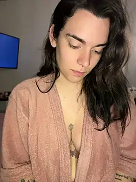 alicemeb online show from July 21, 2026, 8:43 pm