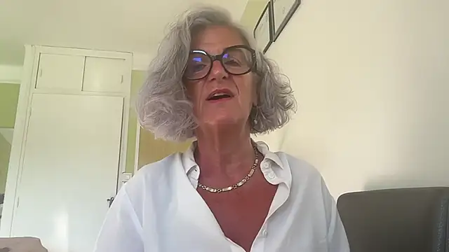 Snapshot of NaughtyMonicaUK chatting on July 5, 2026, 6:42 am NaughtyMonicaUK online show from July 5, 2026, 6:42 am