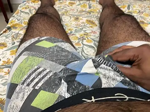Snapshot of smalldick1202 chatting on May 3, 2026, 12:31 pm smalldick1202 online show from May 3, 2026, 12:31 pm