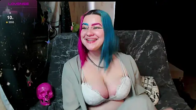 Neon Baddie online show from April 24, 2026, 5:20 am