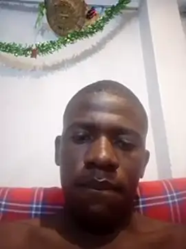 Snapshot of SENJE254 chatting on July 17, 2026, 6:43 am SENJE254 online show from July 17, 2026, 6:43 am