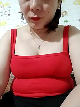 Snapshot of ManaMi-Amii chatting on April 18, 2026, 5:04 pm ManaMi-Amii online show from April 18, 2026, 5:04 pm