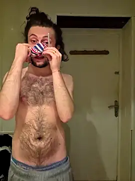 LeeroytheParisian online show from April 20, 2026, 8:43 pm