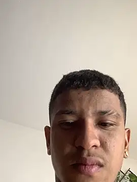 Snapshot of Anthony_clark1 chatting on June 10, 2026, 7:37 pm Anthony clark1 online show from June 10, 2026, 7:37 pm