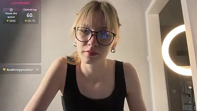 eileencrowday online show from May 14, 2026, 3:14 am
