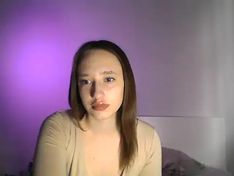 DarkMirel online show from April 20, 2026, 2:40 pm