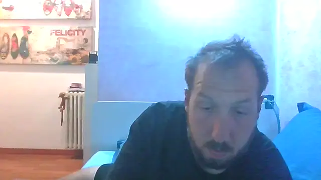 stefanotoma91 online show from April 14, 2026, 2:00 pm