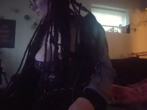 shyhornymommy online show from July 5, 2026, 1:10 am