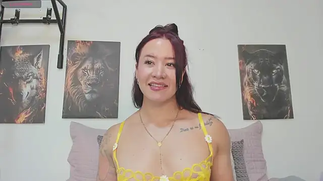 AngelMartinss online show from July 25, 2026, 7:20 pm