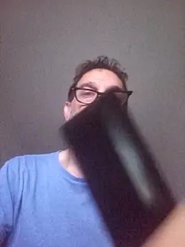 Miramipollagorda online show from April 23, 2026, 4:41 am