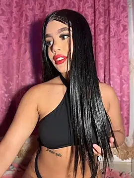 Snapshot of Tyra_malkovaa chatting on May 11, 2026, 5:53 am Tyra malkovaa online show from May 11, 2026, 5:53 am