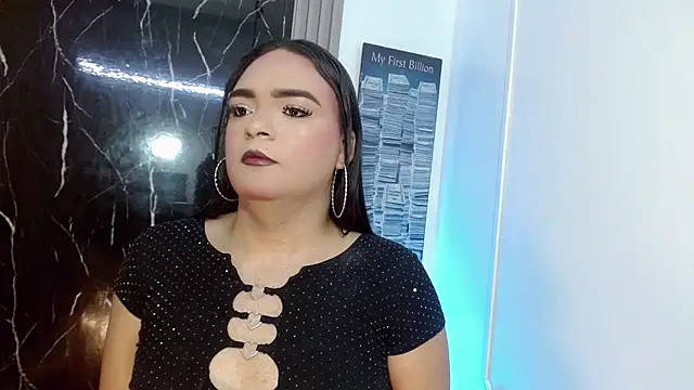 Sofia antonella  online show from May 5, 2026, 3:31 am