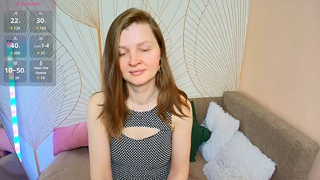 Snapshot of Liza__Evans chatting on May 14, 2026, 2:19 am Liza Evans online show from May 14, 2026, 2:19 am
