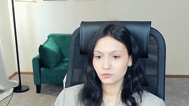 YunEiler online show from April 16, 2026, 9:54 am