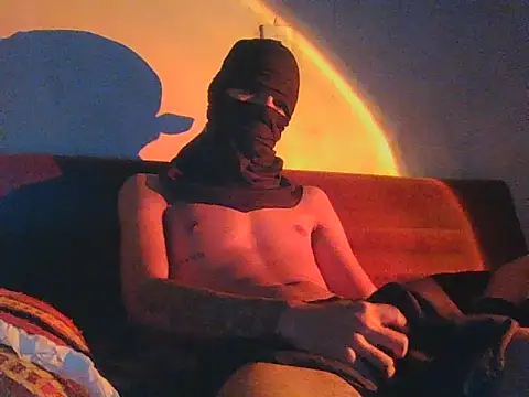 Snapshot of Kisandrel chatting on April 19, 2026, 2:40 pm Kisandrel online show from April 19, 2026, 2:40 pm