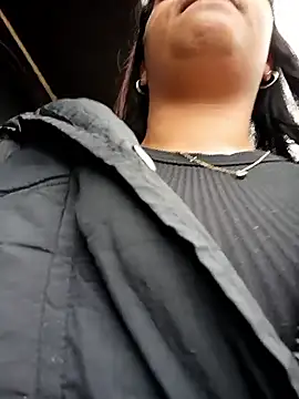 Snapshot of SOFIA-11_ chatting on May 19, 2026, 8:49 pm SOFIA-11 online show from May 19, 2026, 8:49 pm
