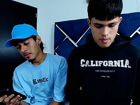 EdwinBoys online show from May 15, 2026, 1:31 pm