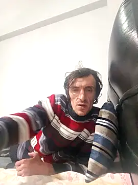 ince292929 online show from April 16, 2026, 9:15 pm