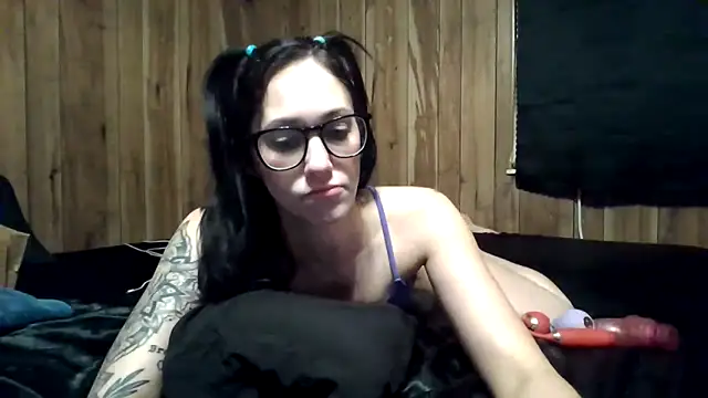 satindreamsxxx online show from May 30, 2026, 1:23 am