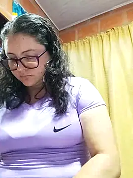 DarkCherry20  online show from April 16, 2026, 2:01 am