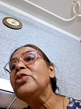 Snapshot of Shalini3456 chatting on April 25, 2026, 2:47 pm Shalini3456 online show from April 25, 2026, 2:47 pm