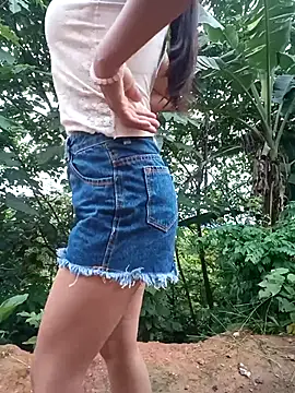 Elena Mia online show from June 19, 2026, 10:58 pm