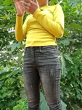 Elena Mia online show from June 8, 2026, 1:28 am