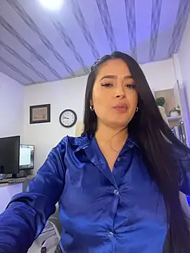 Snapshot of Sara_fun chatting on September 28, 2025, 4:25 pm Sara fun online show from September 28, 2025, 4:25 pm