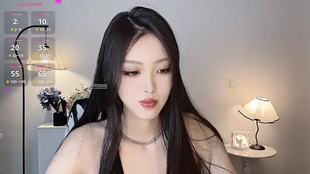 Snapshot of IAIA_iris chatting on July 2, 2026, 1:17 pm IAIA iris online show from July 2, 2026, 1:17 pm