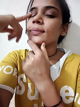 Snapshot of Dimple-Shah chatting on June 15, 2026, 7:57 pm Dimple-Shah online show from June 15, 2026, 7:57 pm