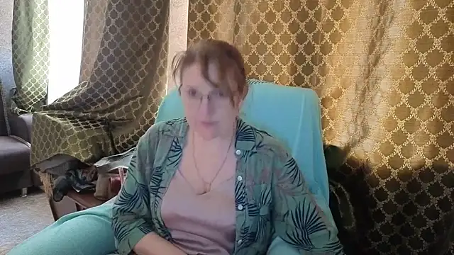 Snapshot of Miss_SandraX chatting on May 19, 2026, 4:14 pm Miss SandraX online show from May 19, 2026, 4:14 pm