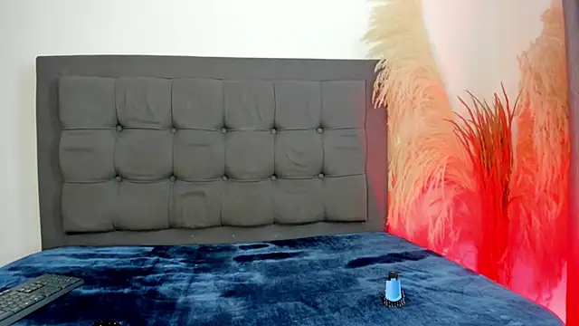 Snapshot of hanna-baker01 chatting on May 28, 2026, 3:29 pm hanna-baker01 online show from May 28, 2026, 3:29 pm