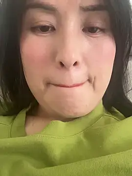 Snapshot of Faye-baby chatting on May 5, 2026, 5:32 am Faye-baby online show from May 5, 2026, 5:32 am