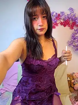 LunaaMarshmallow online show from May 22, 2026, 3:04 am