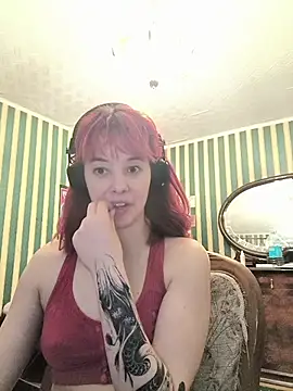 Snapshot of amberrrdolll_ chatting on April 19, 2026, 9:06 pm amberrrdolll online show from April 19, 2026, 9:06 pm