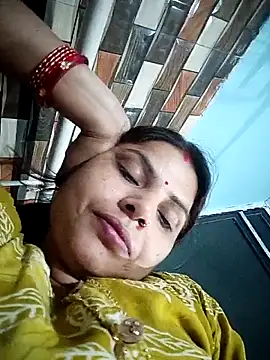Bebonew1 online show from April 27, 2026, 5:55 pm