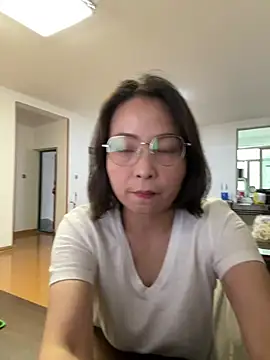 lisha521 online show from June 1, 2026, 12:44 am