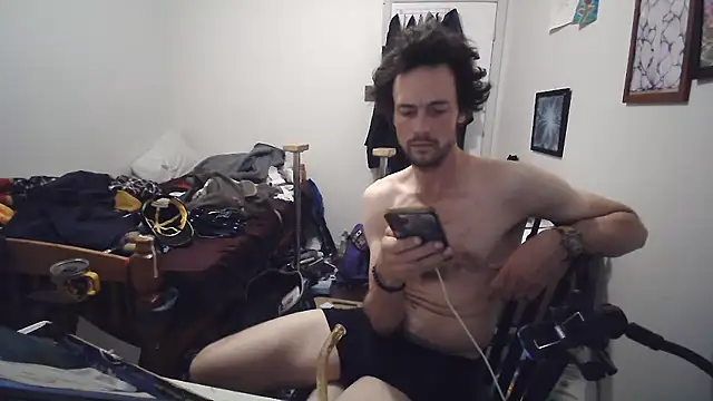 JohnnyMoves online show from June 1, 2026, 3:18 am
