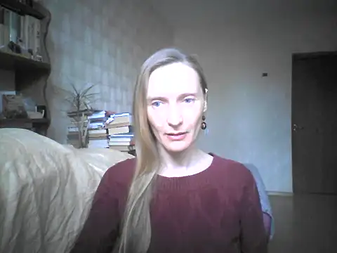 Snapshot of LunaBelle8 chatting on May 9, 2026, 1:36 pm LunaBelle8 online show from May 9, 2026, 1:36 pm