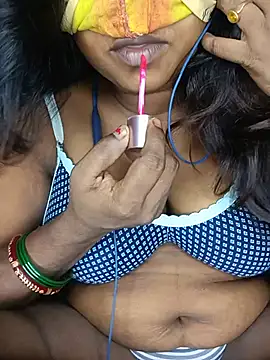 Snapshot of Hotty-Kobita-Vabi chatting on July 19, 2026, 5:42 pm Hotty-Kobita-Vabi online show from July 19, 2026, 5:42 pm