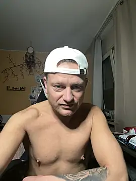 Thorbi94 online show from April 16, 2026, 7:58 pm