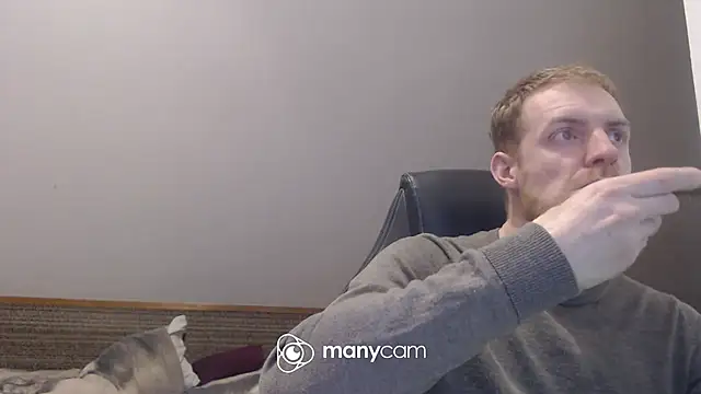 Snapshot of Milkyman7 chatting on February 12, 2026, 7:57 pm Milkyman7 online show from February 12, 2026, 7:57 pm