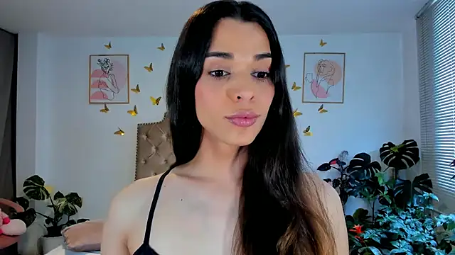 bella grego online show from July 16, 2026, 5:32 pm