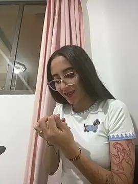 Snapshot of Abby_Coper1 chatting on July 14, 2026, 4:17 am Abby Coper1 online show from July 14, 2026, 4:17 am