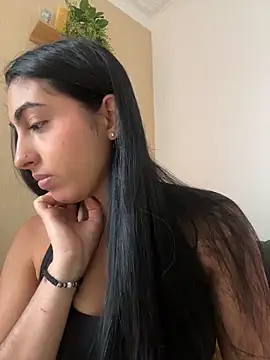 Lily Rush online show from June 6, 2026, 12:10 pm