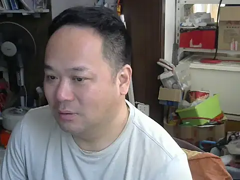 xinxinde123 online show from May 15, 2026, 2:20 am