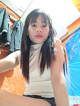 Isabella pusy online show from May 12, 2026, 2:56 pm