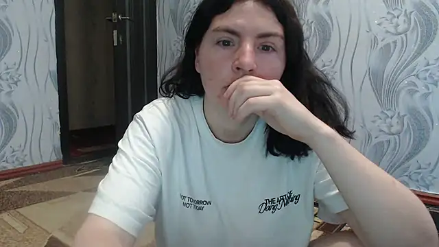 AlinaxJames online show from May 30, 2026, 9:26 am