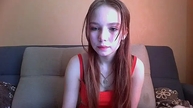 Snapshot of Princess_Mira chatting on May 6, 2026, 7:34 am Princess Mira online show from May 6, 2026, 7:34 am